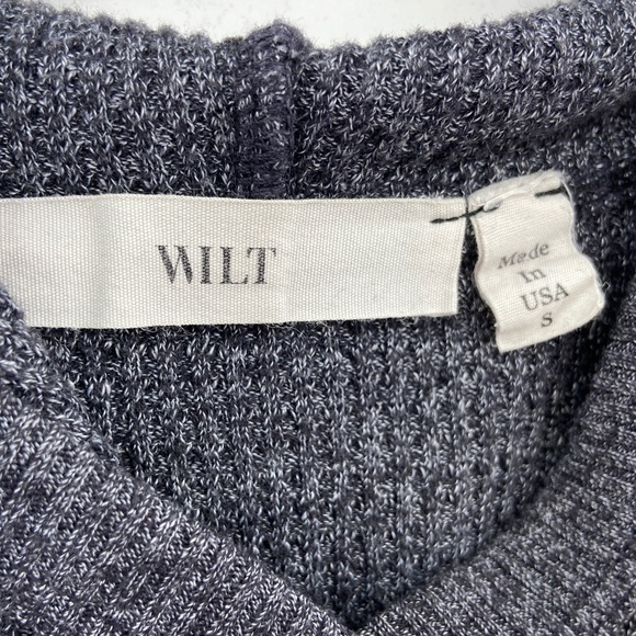 WILT Gray One Cold Shoulder Long Sleeve Hooded Waffle Knit Sweater Size Small - Picture 5 of 6